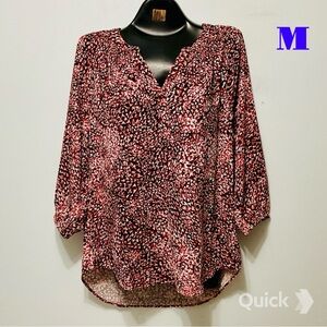 M - New Cathy Y Neckline 3/4 Sleeve Top